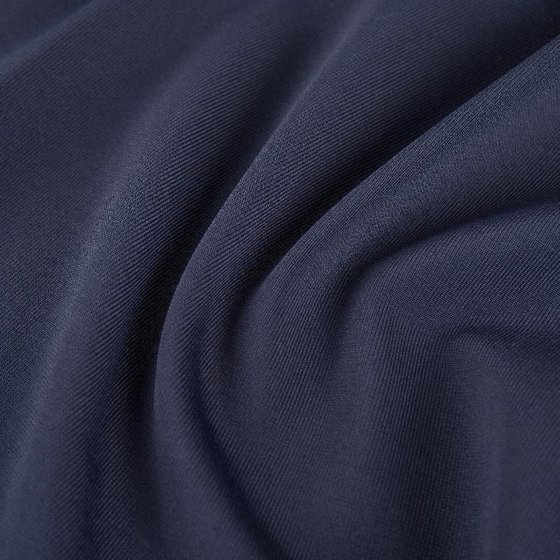 1x1 ribbet strikket stoff til plaggets symateriale